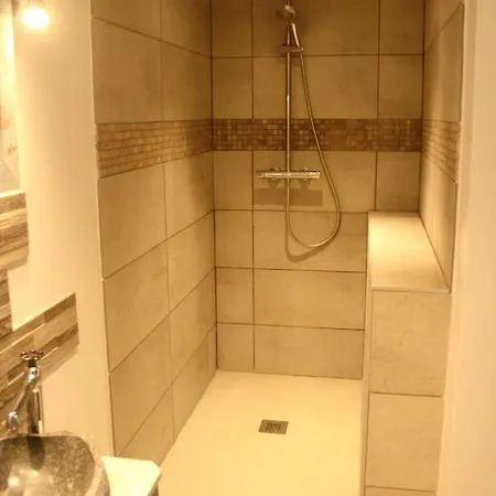 Pensionat Le Clos Darwin - D'hotes