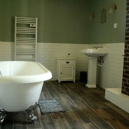 Le Clos Darwin - D'hotes בית הארחה