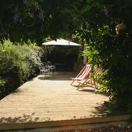Le Clos Darwin - D'hotes * Brin-sur-Seille
